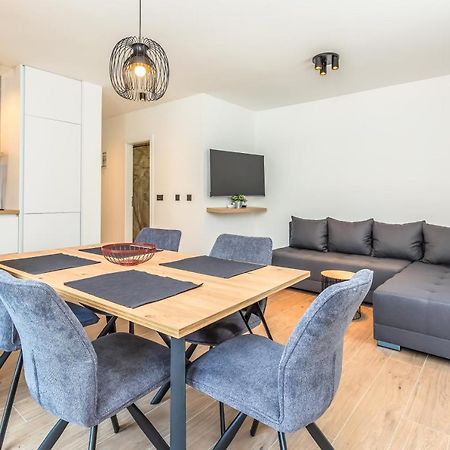 Vogue Apartments Omiš Extérieur photo