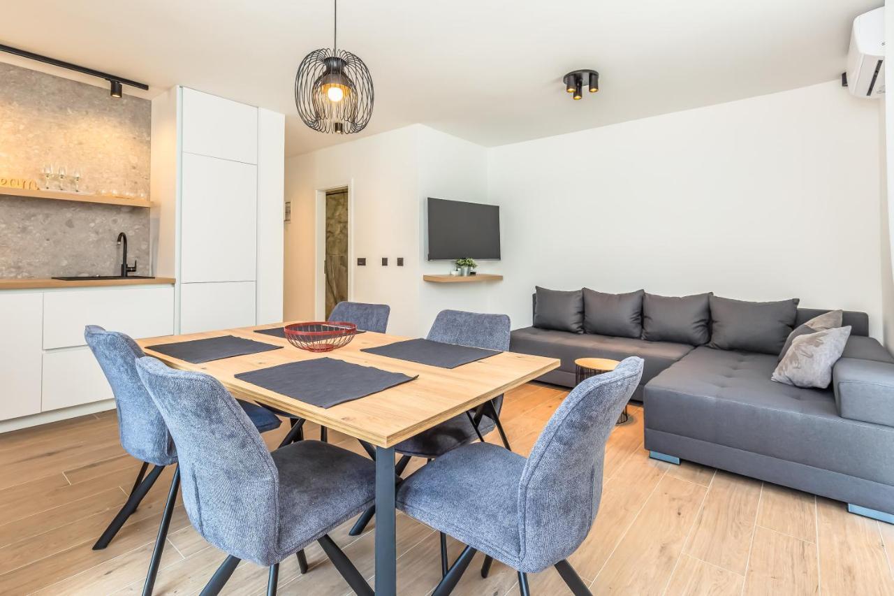 Vogue Apartments Omiš Extérieur photo
